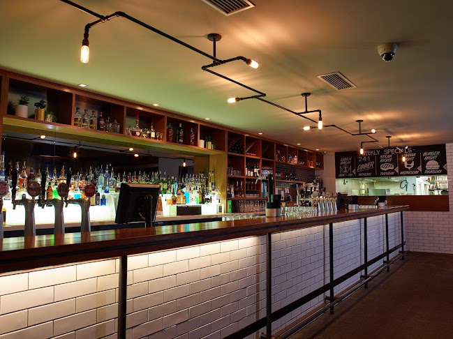 Comentarii opinii despre The Precinct Hotel