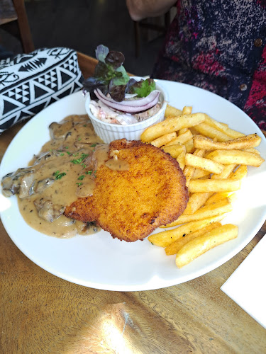 Joondalup Lakeside Shopping, 420 Joondalup Dr, Joondalup WA 6027