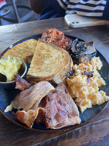 Wildflour Artisan Bakery & Cafe