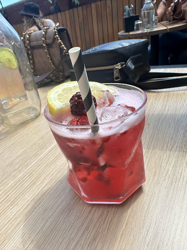 144 Chapel St, Windsor VIC 3181