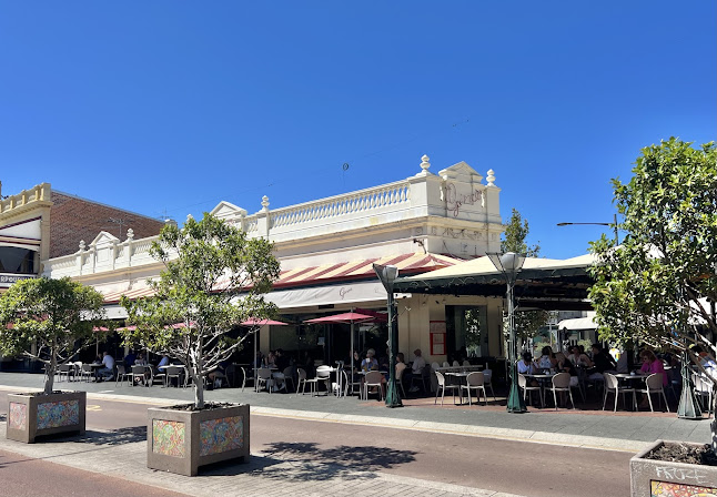 Gino's - Hospitality and gastronomy