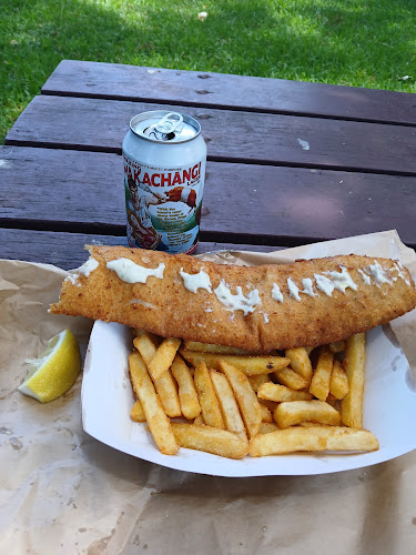 Urunga Seafood & Takeaway - Hospitality and gastronomy