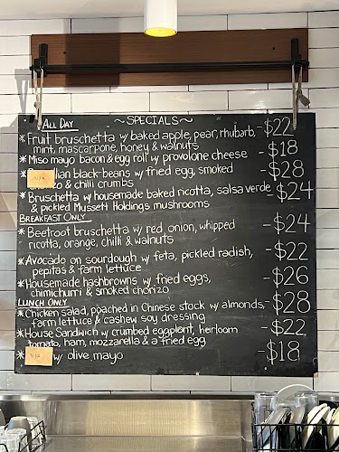 Moonacres Kitchen - Robertson