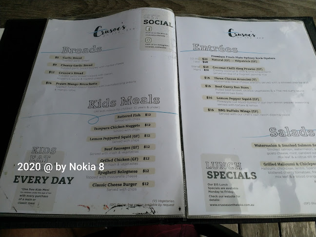 Crusoe's on the Lake - Hospitality and gastronomy