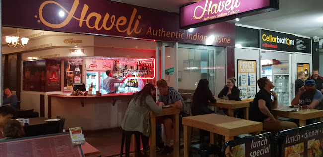 97 Surf Parade, Broadbeach QLD 4218