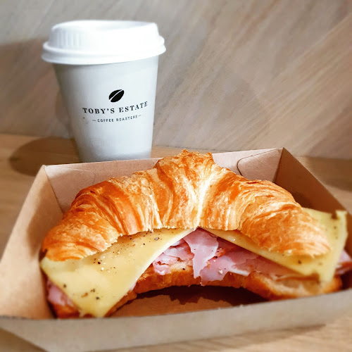 Superfine Cafe - Hospitality and gastronomy