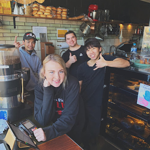 Black Tambourine - Dubbo