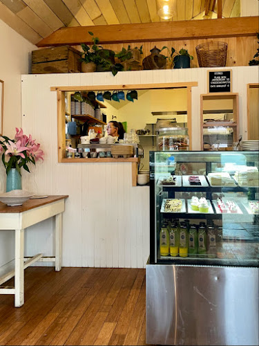 Riverbank Cafe - Hospitality and gastronomy