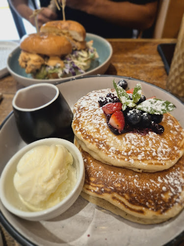 The Galleon 4223 - Hospitality and gastronomy