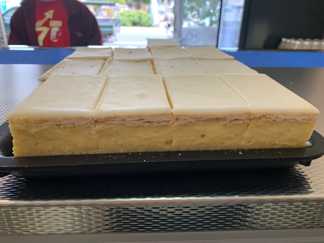 11 Palm Beach Ave, Palm Beach QLD 4221