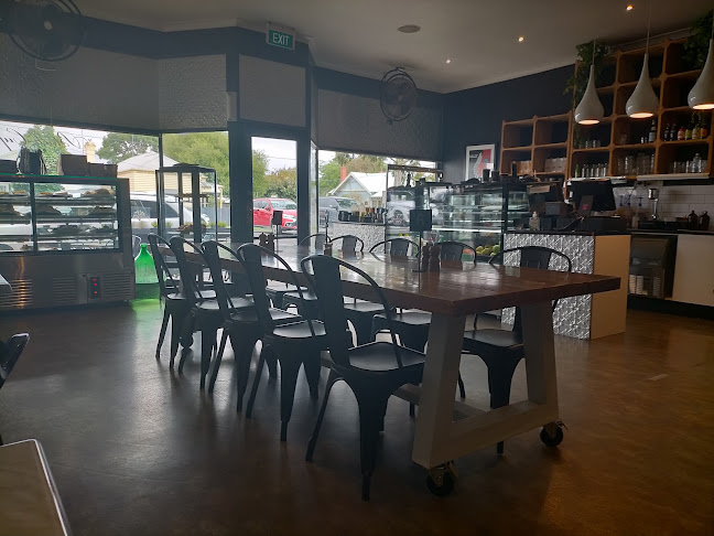 Black Cup Cafe - East Geelong