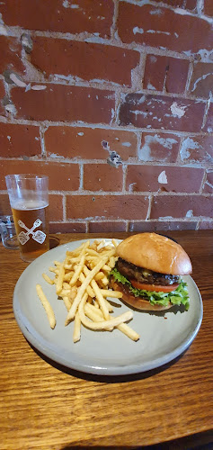 Comentarii opinii despre DINGLES ROCKHAMPTON