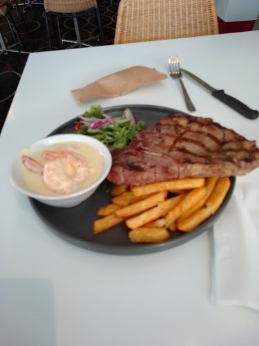 2 Hely St, West Gosford NSW 2250