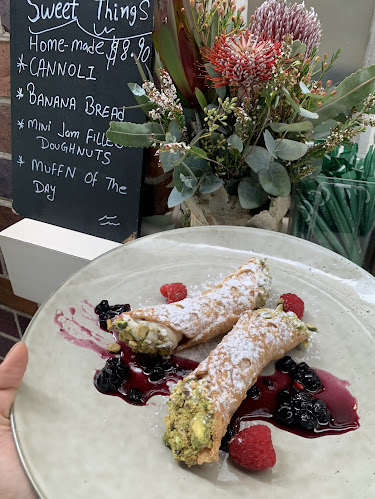 38 Abbott St, Cairns City QLD 4870