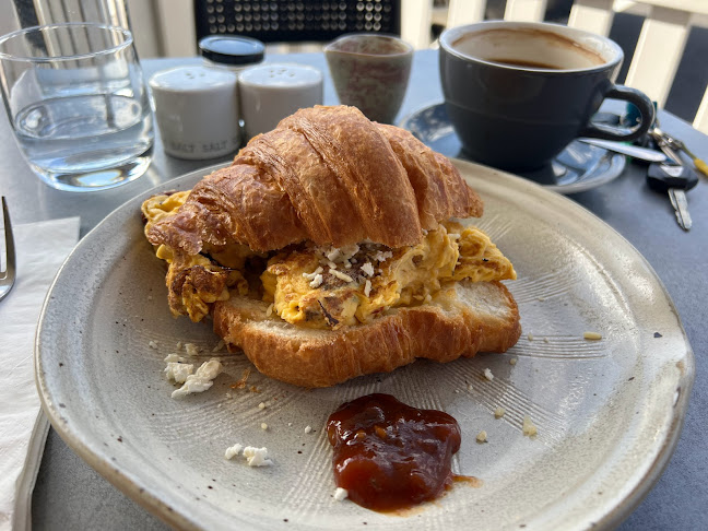 Opinii despre Mr D Food and Coffee în Bairnsdale - Hospitality and gastronomy