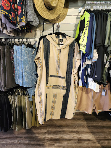 Comentarii opinii despre New Wave Surf Shop