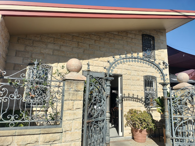 Brickhouse Cafe - Hospitality and gastronomy