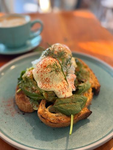 Comentarii opinii despre House of Hubert