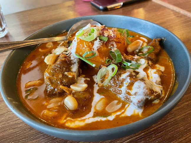 Comentarii opinii despre Carnation Thai Restaurant