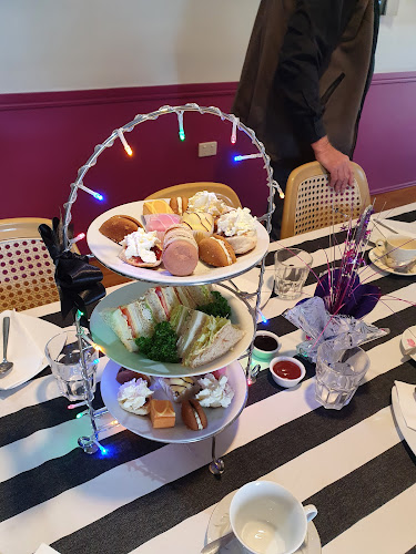 Norma Jeans Cafe Tinana - Tinana