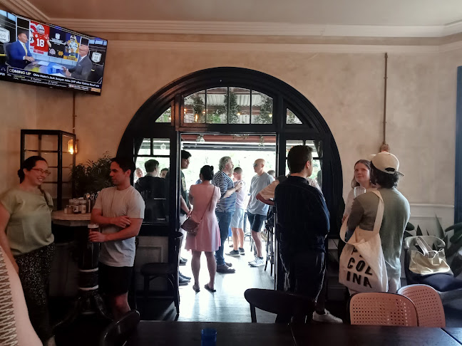 Opinii despre Frisco Hotel în Sydney - Hospitality and gastronomy