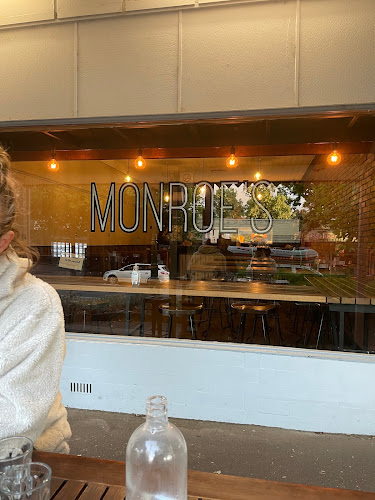 Monroe's Burgers & Beers - Melbourne