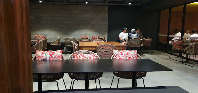 Comentarii opinii despre St. Albi Bar & Eatery