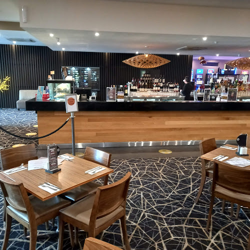 Cobram Hotel - Hospitality and gastronomy