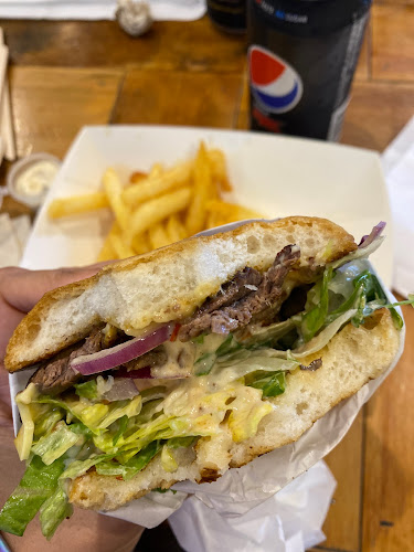 Comentarii opinii despre Burgers on Scarborough