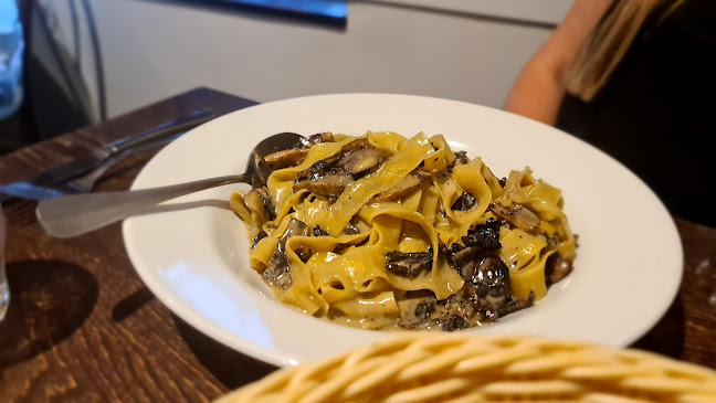 The Waiters Restaurant - Hospitality and gastronomy