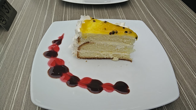 The Rocks Cafe - Hospitality and gastronomy