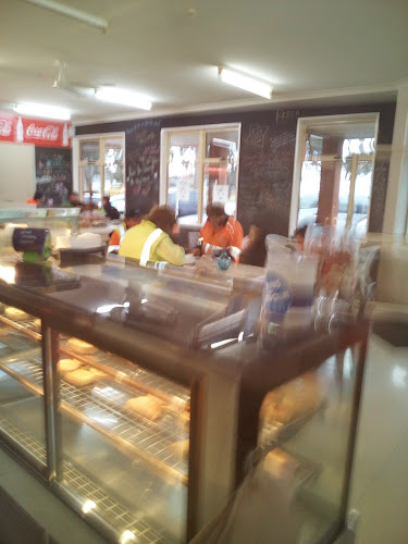 Pig & Pie Bakery - Hospitality and gastronomy