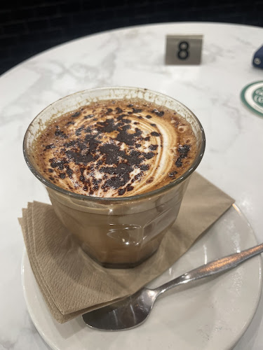 Runner Duck Coffee - Hospitality and gastronomy