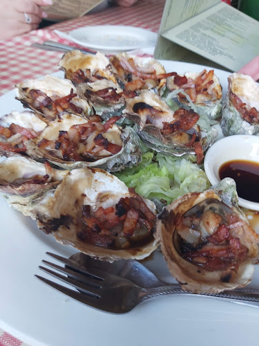 La Trattoria Restaurant & Pizza Bar - Hospitality and gastronomy