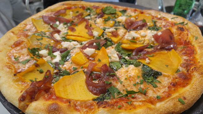 Comentarii opinii despre Leura Garage