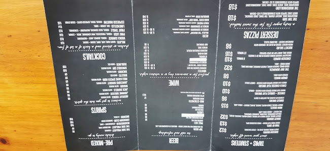 The Bay Pizzaria - Hospitality and gastronomy