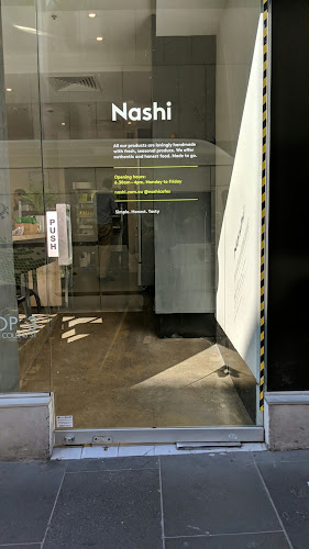 Comentarii opinii despre Nashi