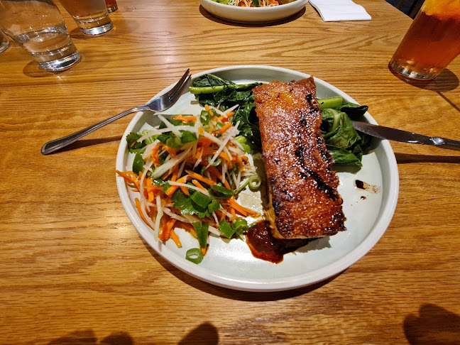 The Grovedale Hotel - Hospitality and gastronomy