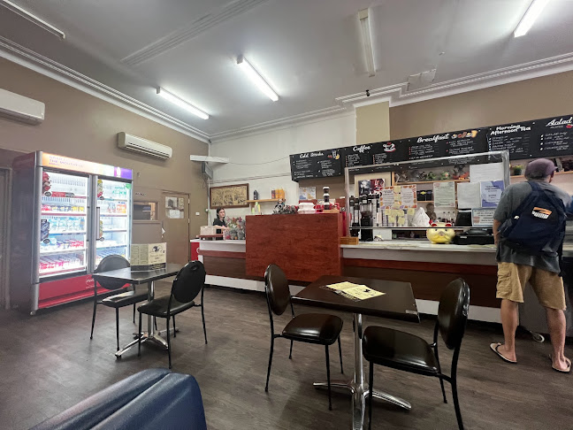 Paragon Cafe Parkes - Hospitality and gastronomy