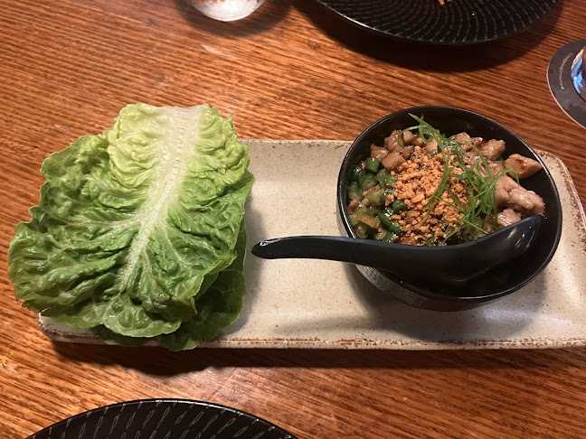 Opinii despre Mamasan Kitchen + Bar în Broadbeach - Hospitality and gastronomy