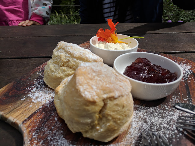 Comentarii opinii despre King Henry’s Restaurant