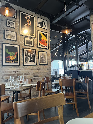 Opinii despre Andiamo Trattoria Chippendale în Chippendale - Hospitality and gastronomy