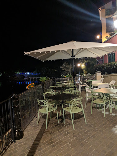 Athenia Restaurant & Bar - Carrara