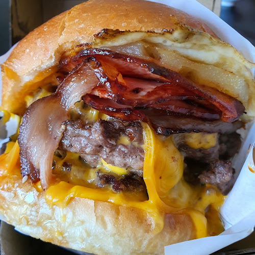 Opinii despre The Famished Wolf Patterson Lakes în Patterson Lakes - Hospitality and gastronomy