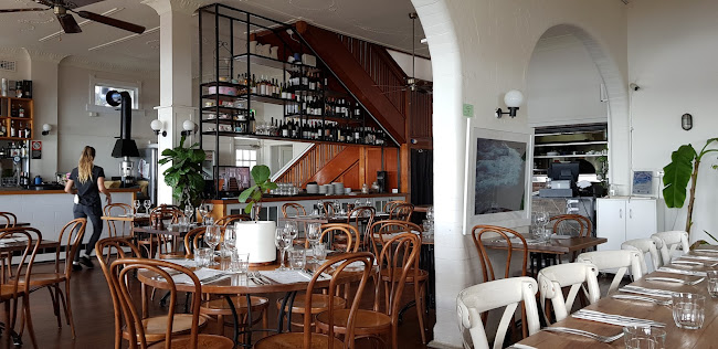 The Entrance Lake House