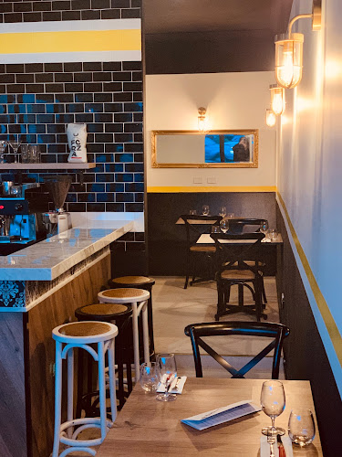 88 Anzac Hwy, Everard Park SA 5035