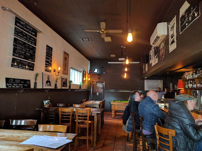 Comentarii opinii despre The Mallow