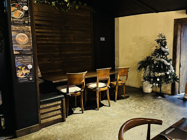 2375 Gold Coast Hwy, Mermaid Beach QLD 4218