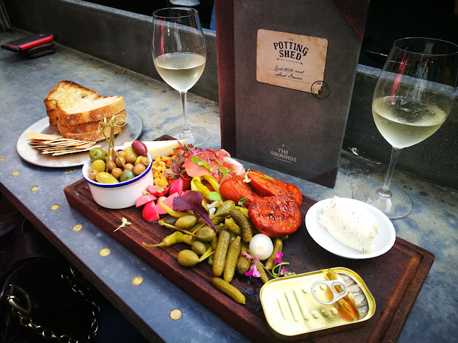 Comentarii opinii despre The Potting Shed at The Grounds