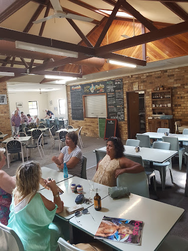 Opinii despre The Golden Dog Hotel în Sydney - Hospitality and gastronomy